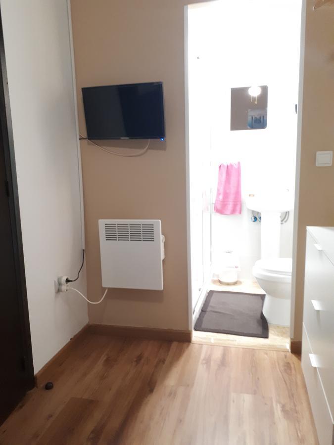 Hostal Oklahoma Реус Экстерьер фото