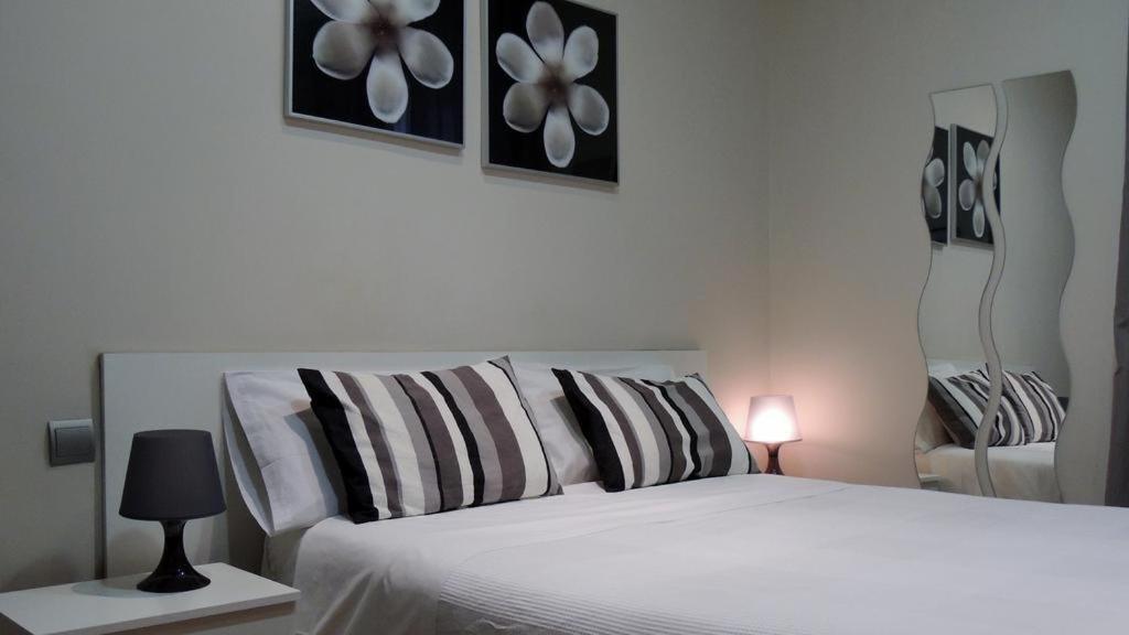 Hostal Oklahoma Реус Экстерьер фото